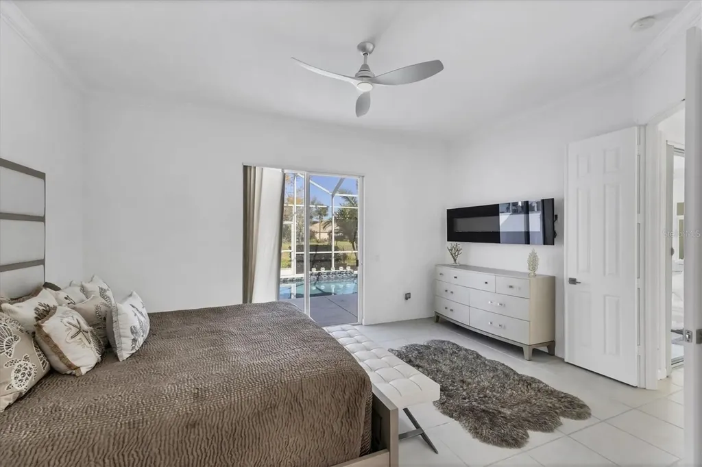 5573 Lucia Place Sarasota FL 34238