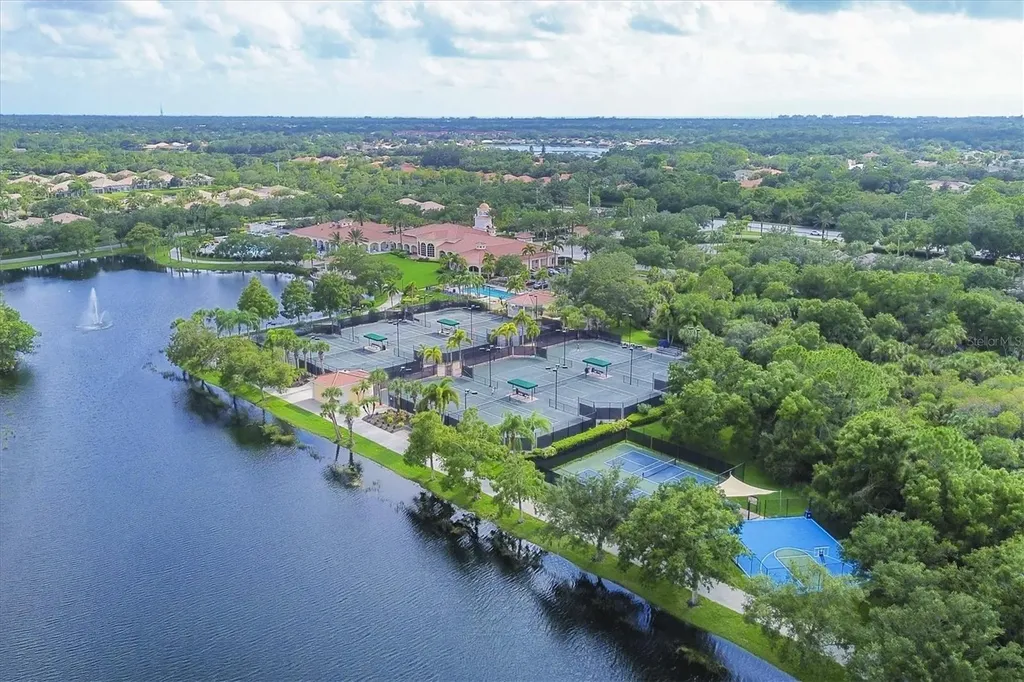 5573 Lucia Place Sarasota FL 34238