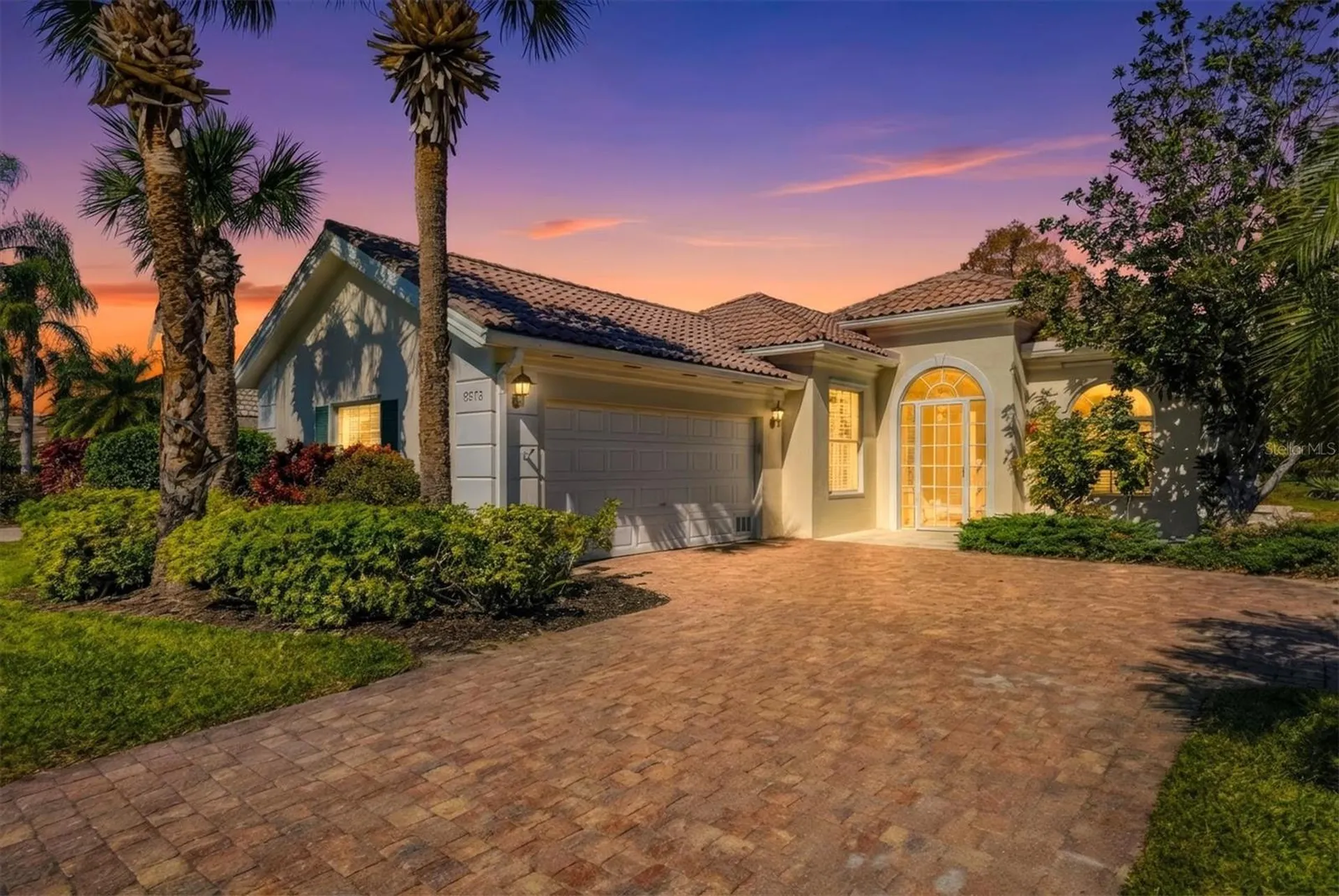 Sarasota FL, 5573 Lucia Place