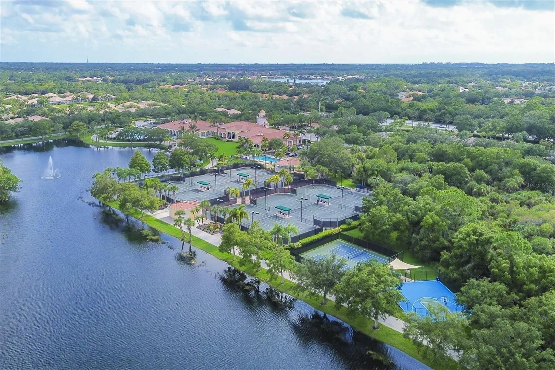 5573 Lucia Place Sarasota FL 34238