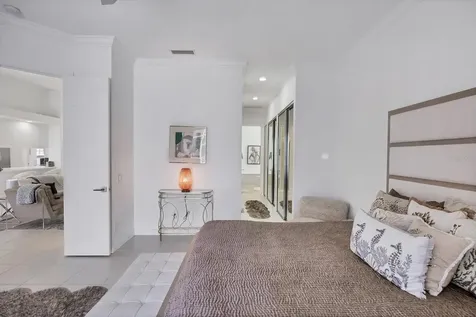 5573 Lucia Place Sarasota FL 34238