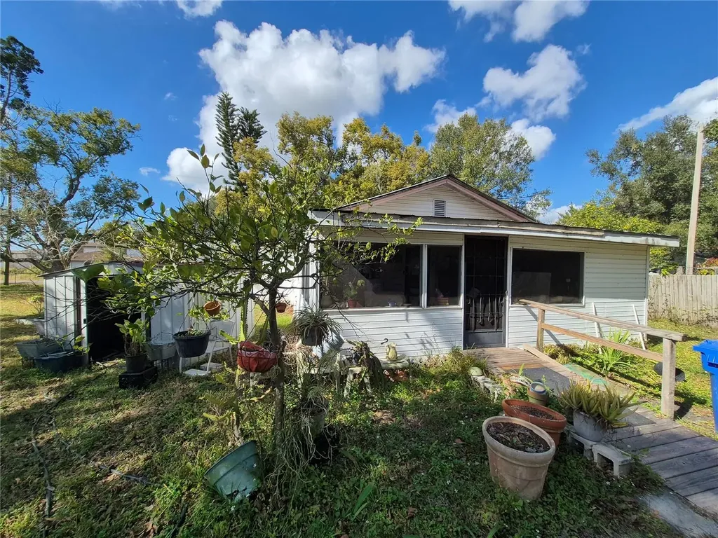 3514 S 74th Street Tampa FL 33619