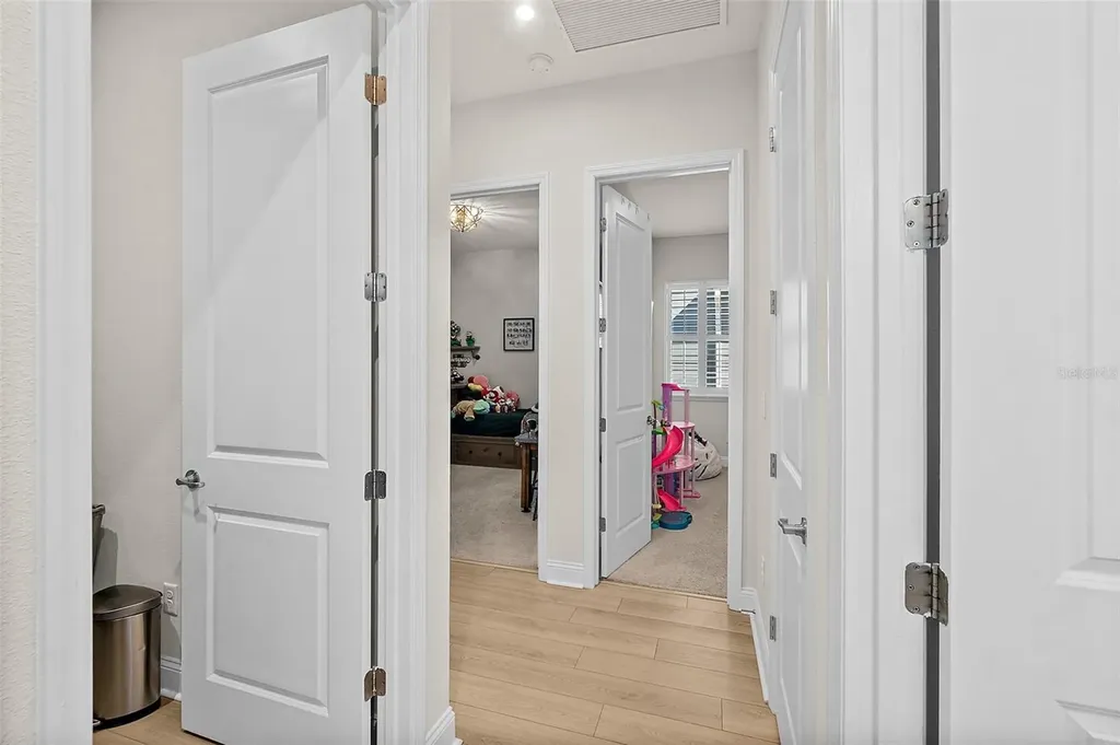 254 Oak Shadow Place St Johns FL 32259
