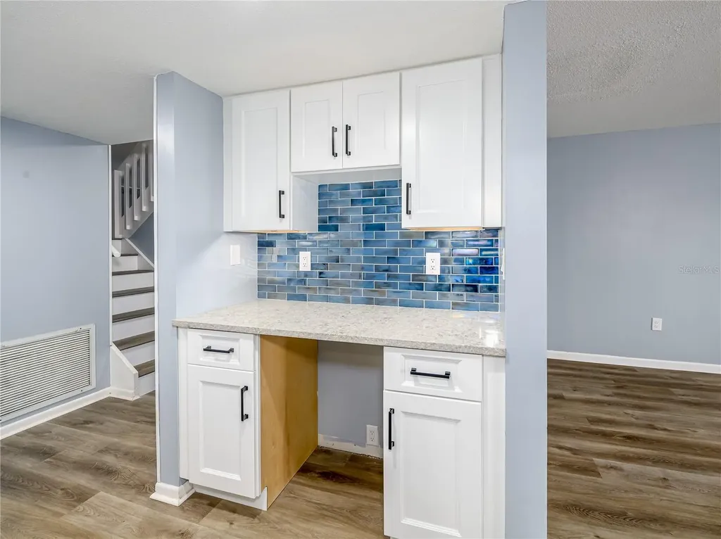 6304 Grand Bahama Circle Tampa FL 33615