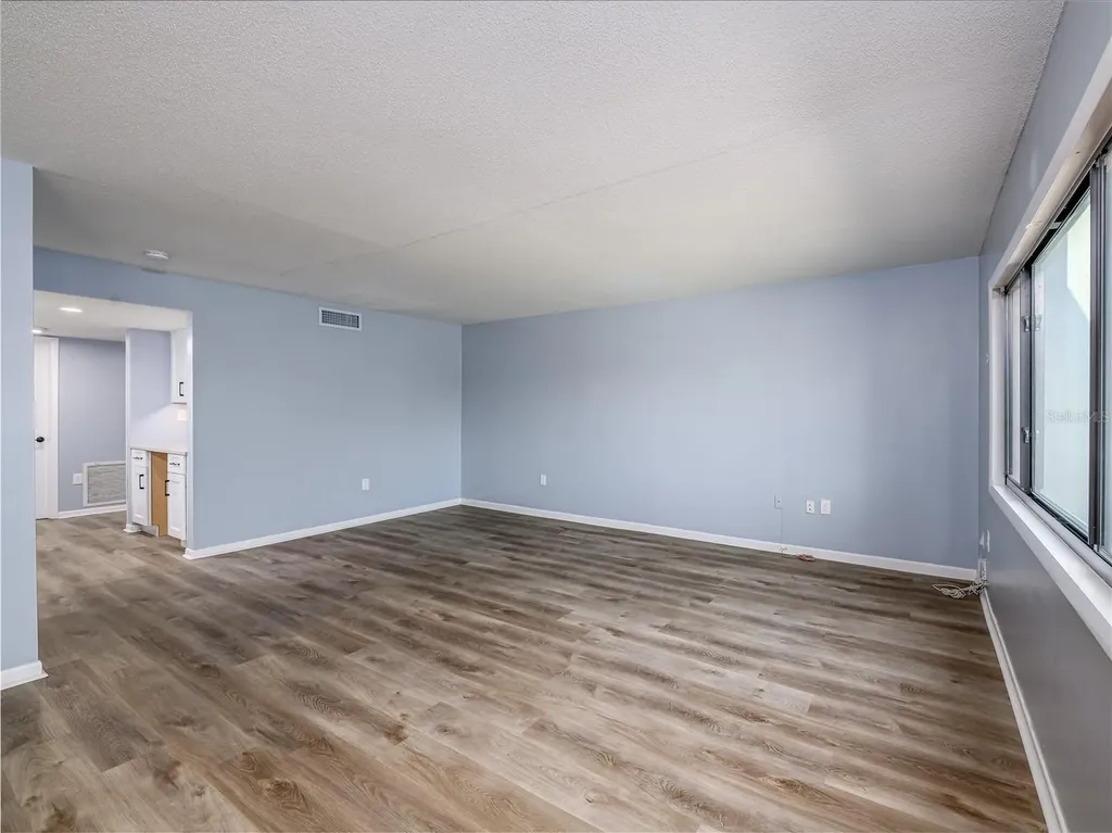 6304 Grand Bahama Circle Tampa FL 33615