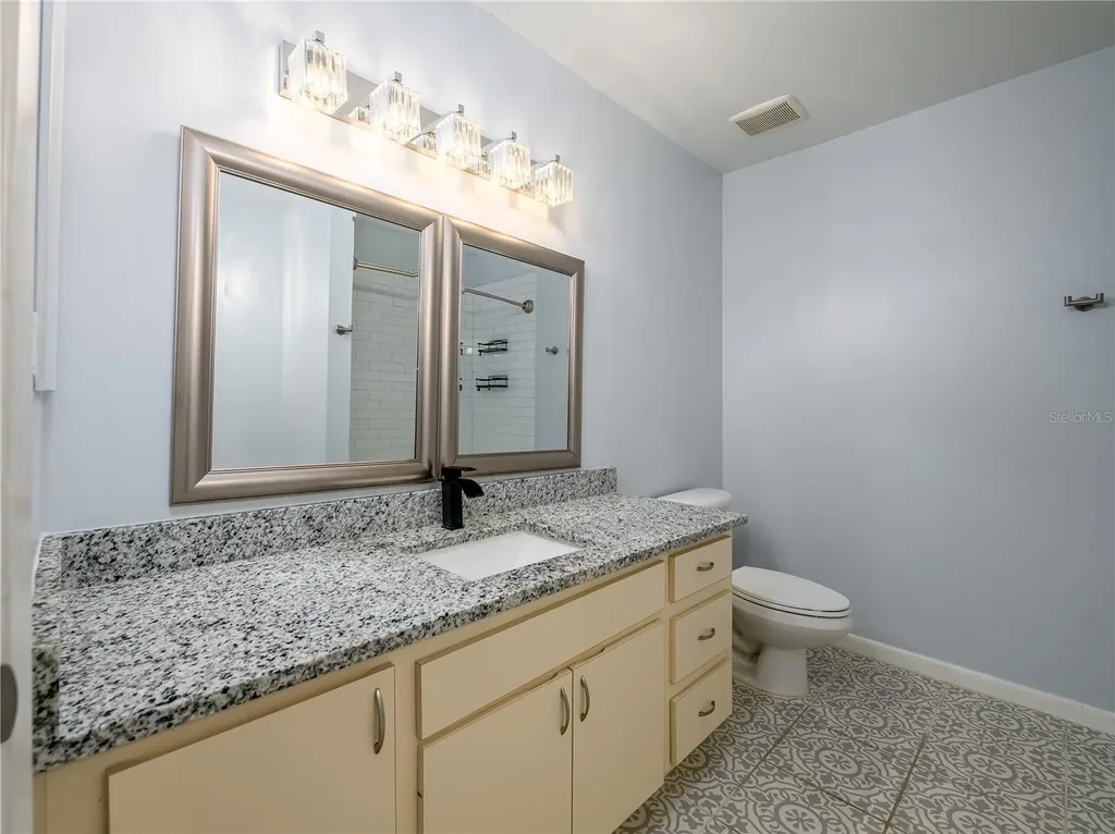 6304 Grand Bahama Circle Tampa FL 33615
