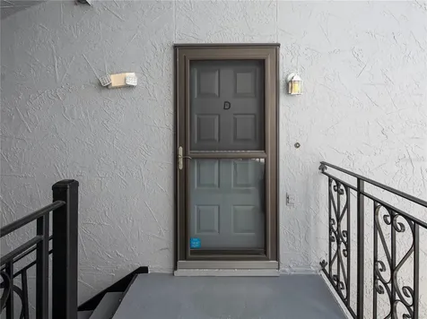 6304 Grand Bahama Circle Tampa FL 33615