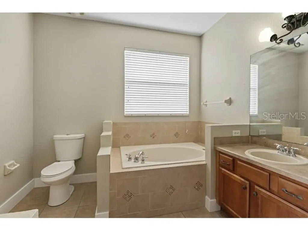 3579 Maple Ridge Loop Kissimmee FL 34741