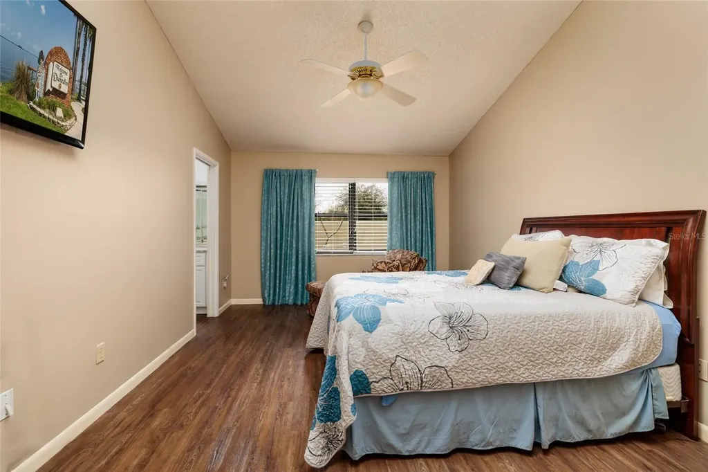 1696 Fry Court Dunedin FL 34698