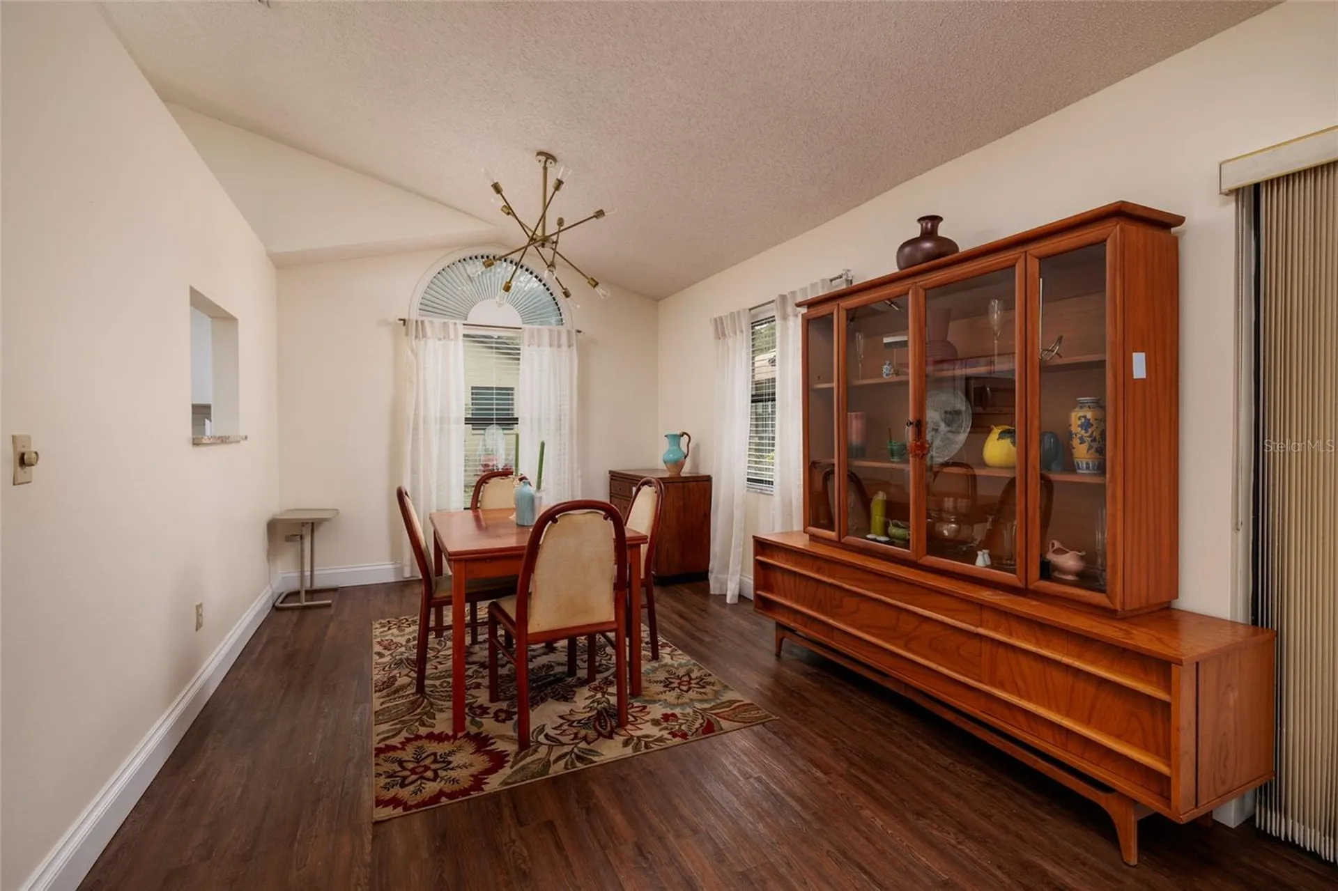 1696 Fry Court Dunedin FL 34698