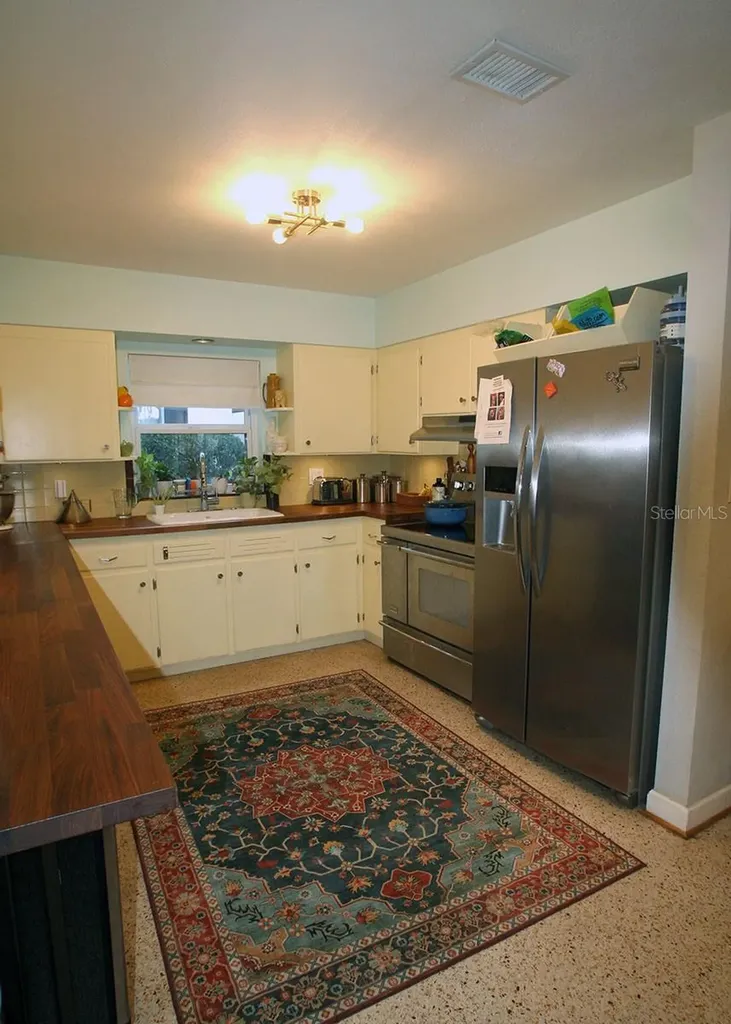 4038 Ibis Drive Orlando FL 32803