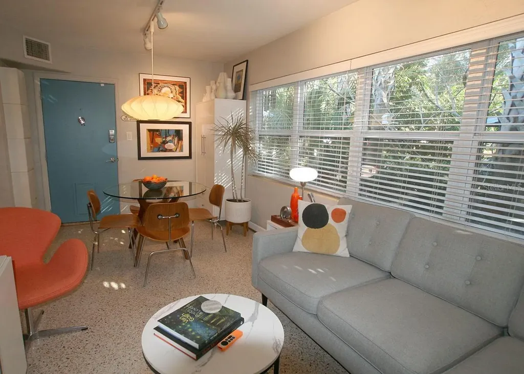 4038 Ibis Drive Orlando FL 32803