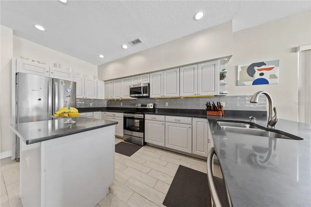 2258 Blossomwood Drive Oviedo FL 32765
