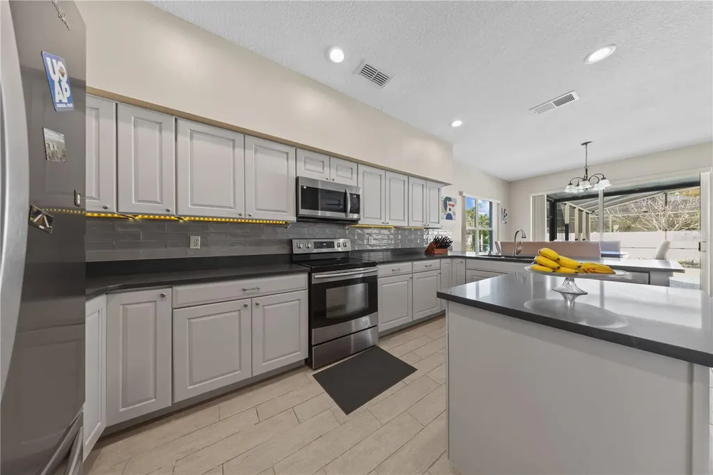 2258 Blossomwood Drive Oviedo FL 32765