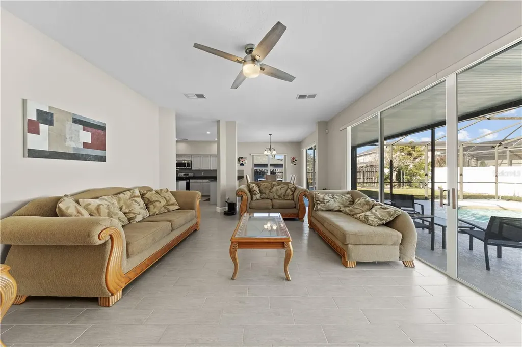 2258 Blossomwood Drive Oviedo FL 32765