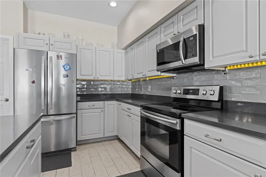 2258 Blossomwood Drive Oviedo FL 32765