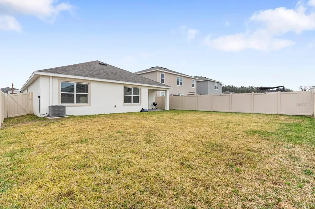 3505 Thistle Bank Court Plant City FL 33565