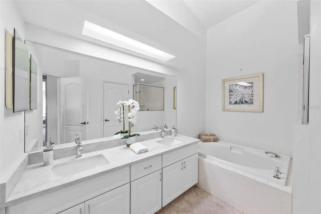 1743 Lake Heron Drive Lutz FL 33549