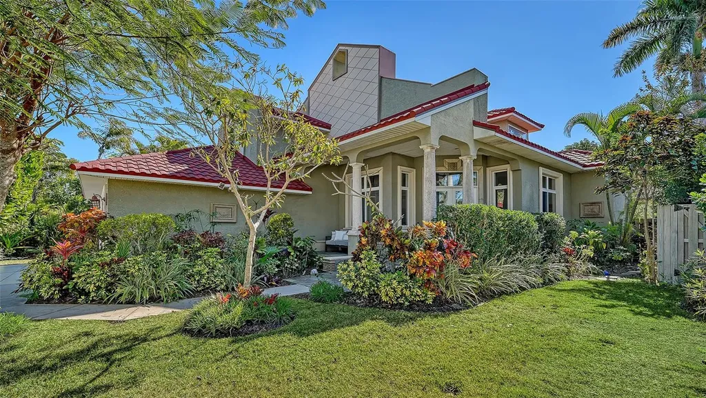 1934 Datura Street Sarasota FL 34239