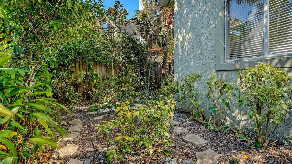 1934 Datura Street Sarasota FL 34239