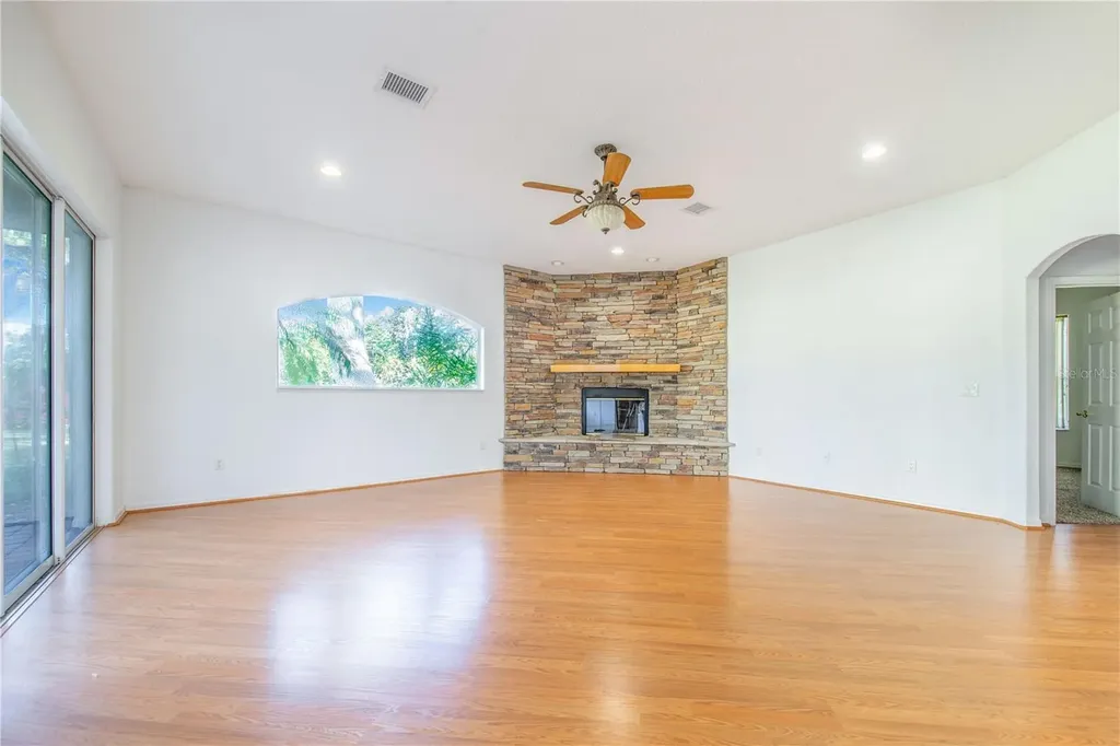 5 Pine Forest Lane Haines City FL 33844