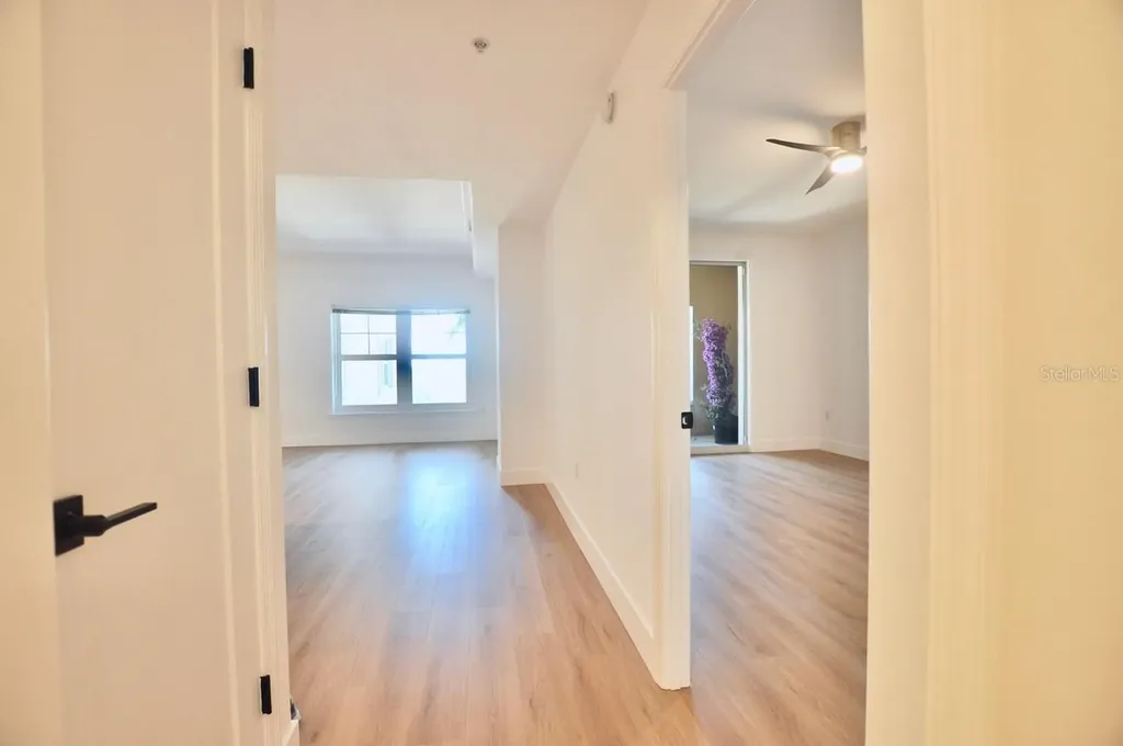 750 N Tamiami Trail Sarasota FL 34236