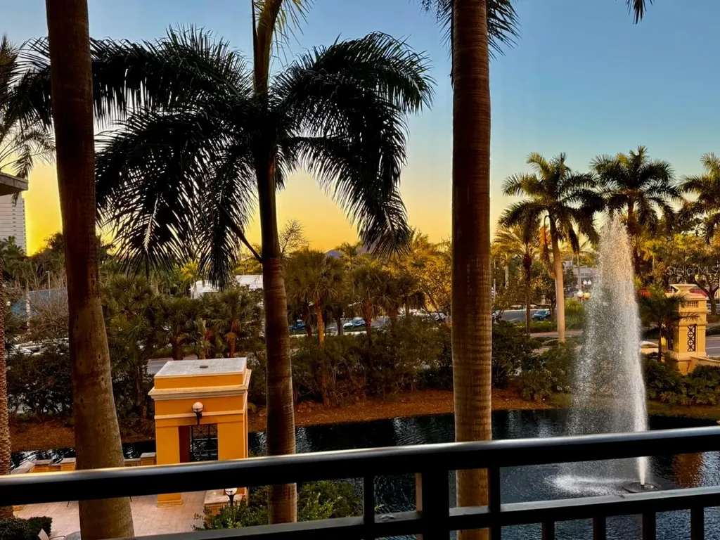 750 N Tamiami Trail Sarasota FL 34236