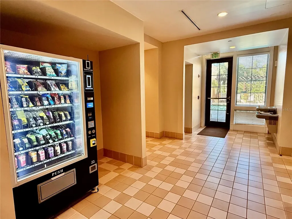 750 N Tamiami Trail Sarasota FL 34236