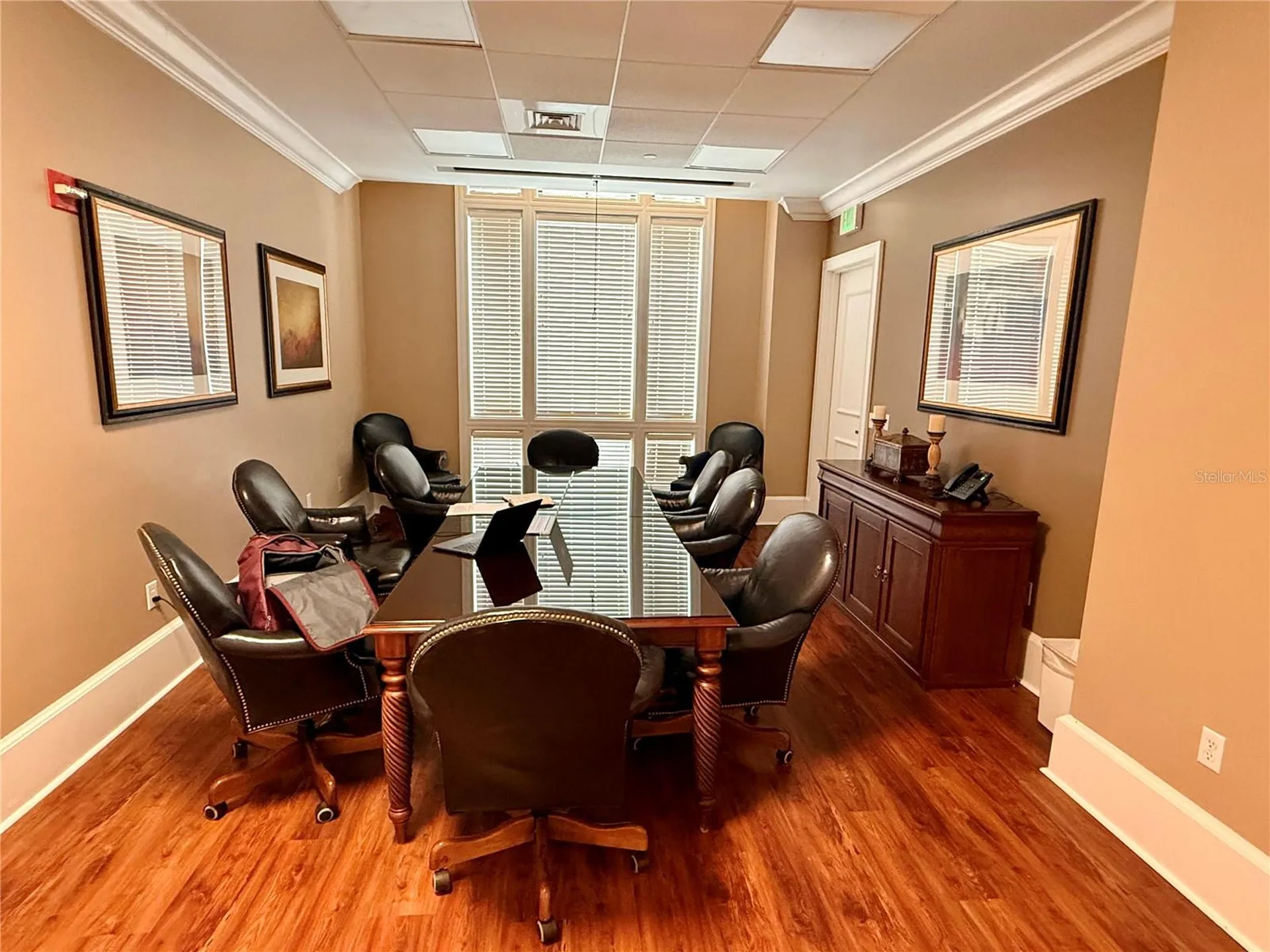 750 N Tamiami Trail Sarasota FL 34236
