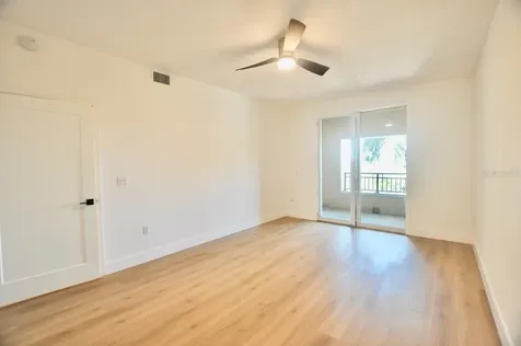 750 N Tamiami Trail Sarasota FL 34236