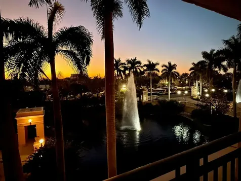 750 N Tamiami Trail Sarasota FL 34236
