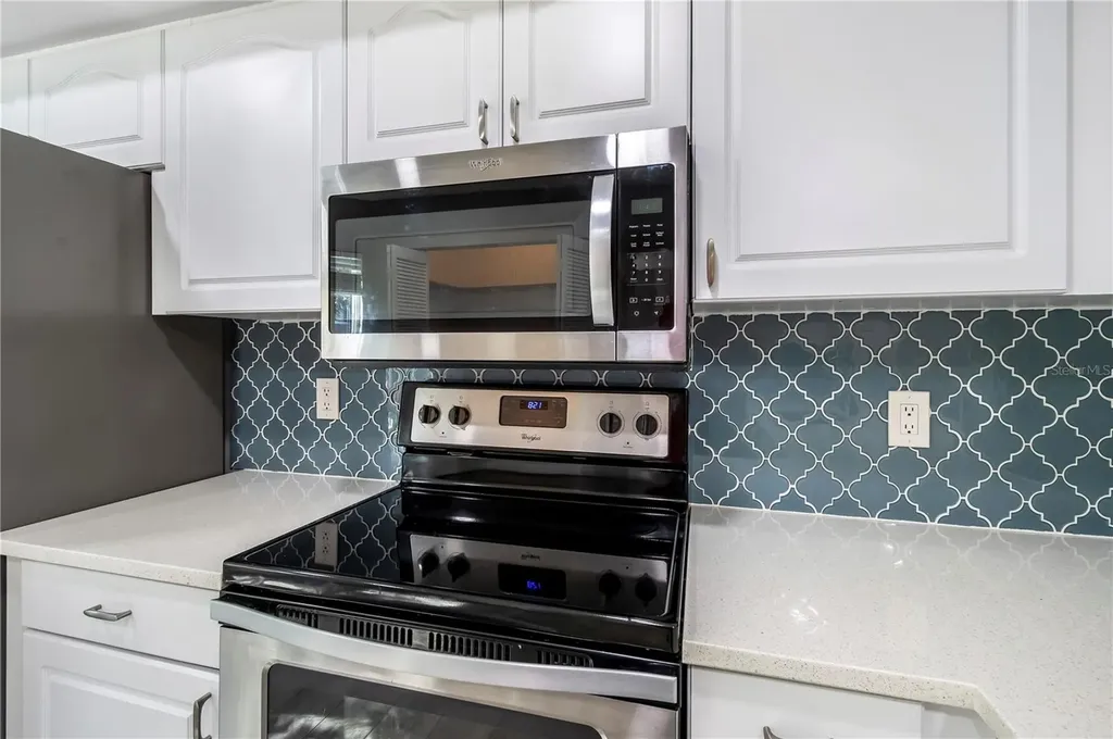 1684 Fry Court Dunedin FL 34698