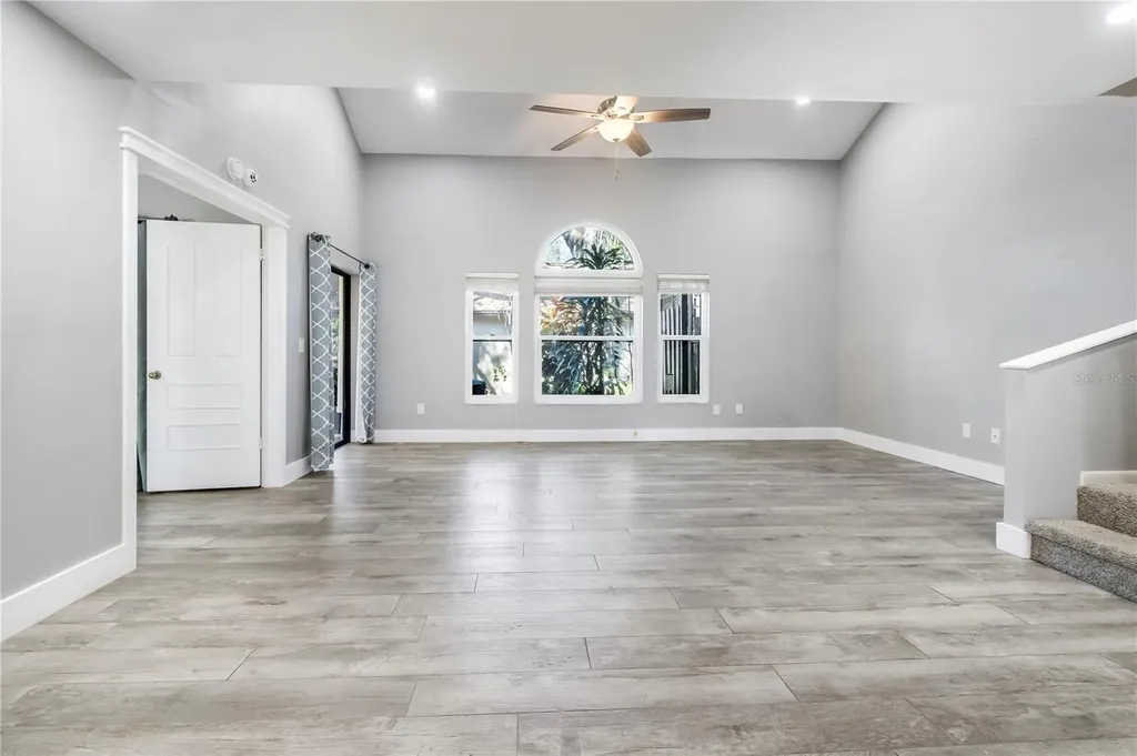 1684 Fry Court Dunedin FL 34698