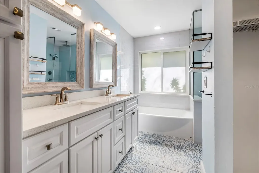 1684 Fry Court Dunedin FL 34698