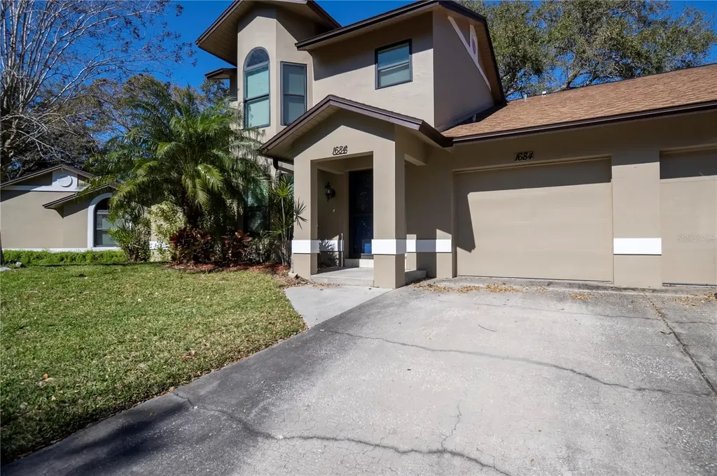 1684 Fry Court Dunedin FL 34698