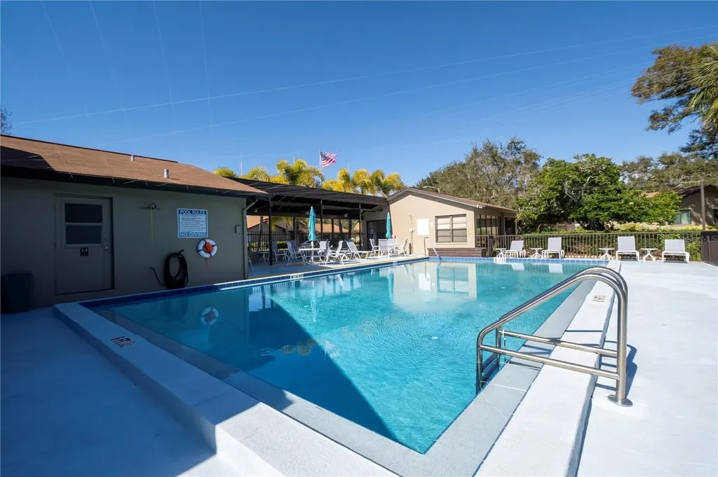 1684 Fry Court Dunedin FL 34698