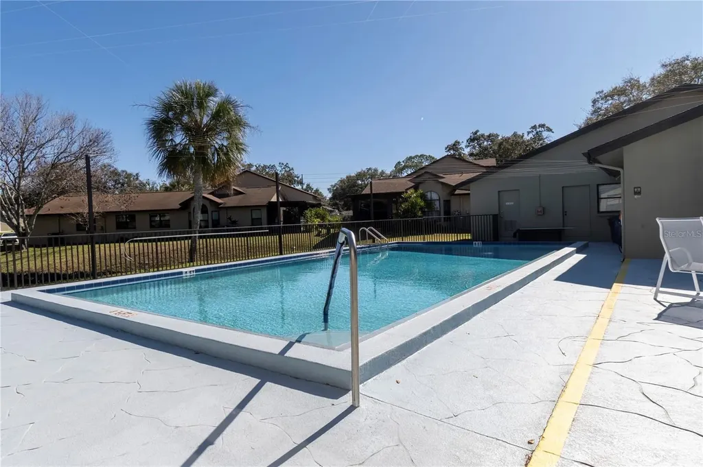 1684 Fry Court Dunedin FL 34698