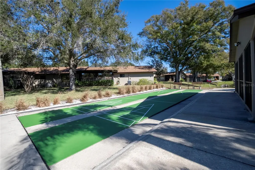 1684 Fry Court Dunedin FL 34698