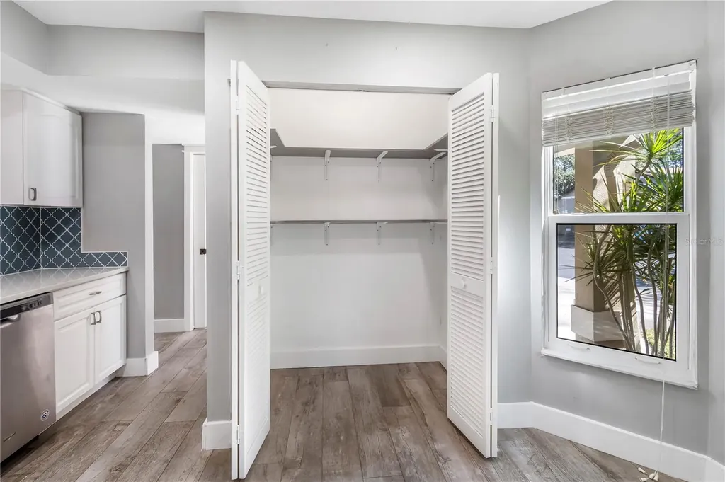 1684 Fry Court Dunedin FL 34698