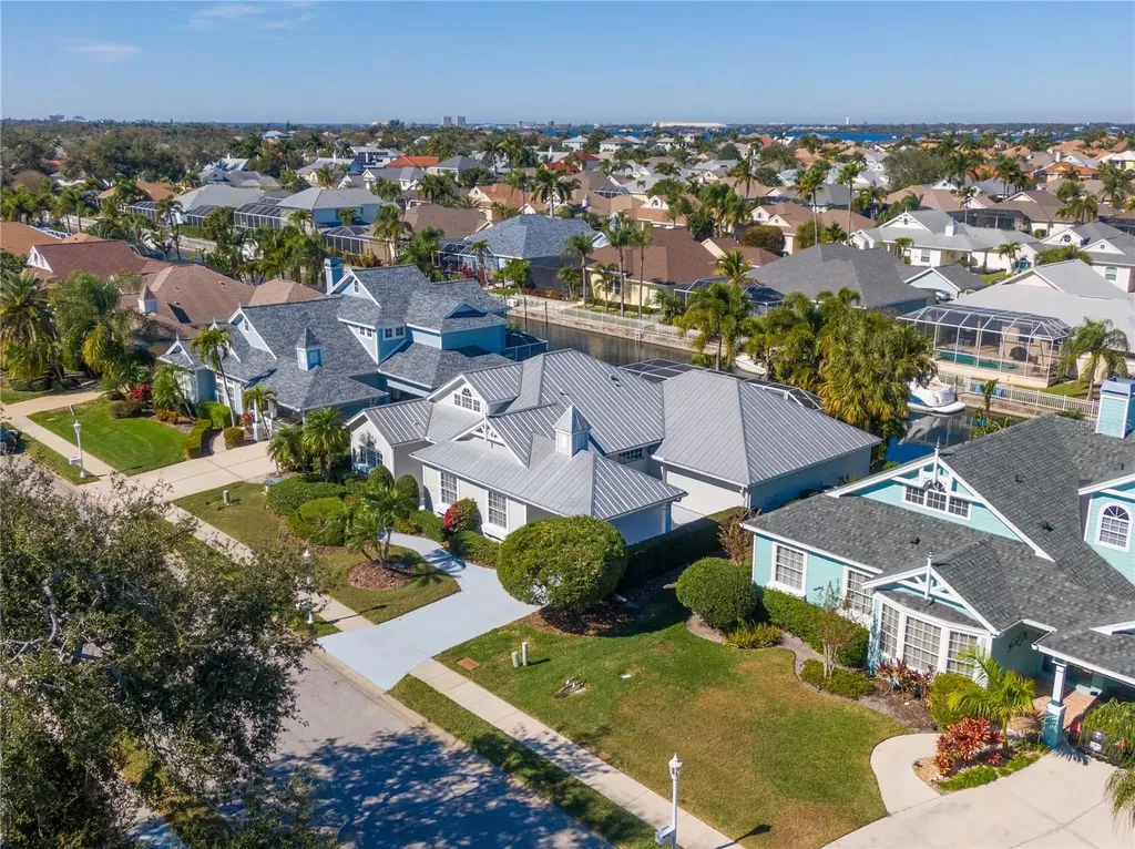 4743 Spinnaker Drive Bradenton FL 34208
