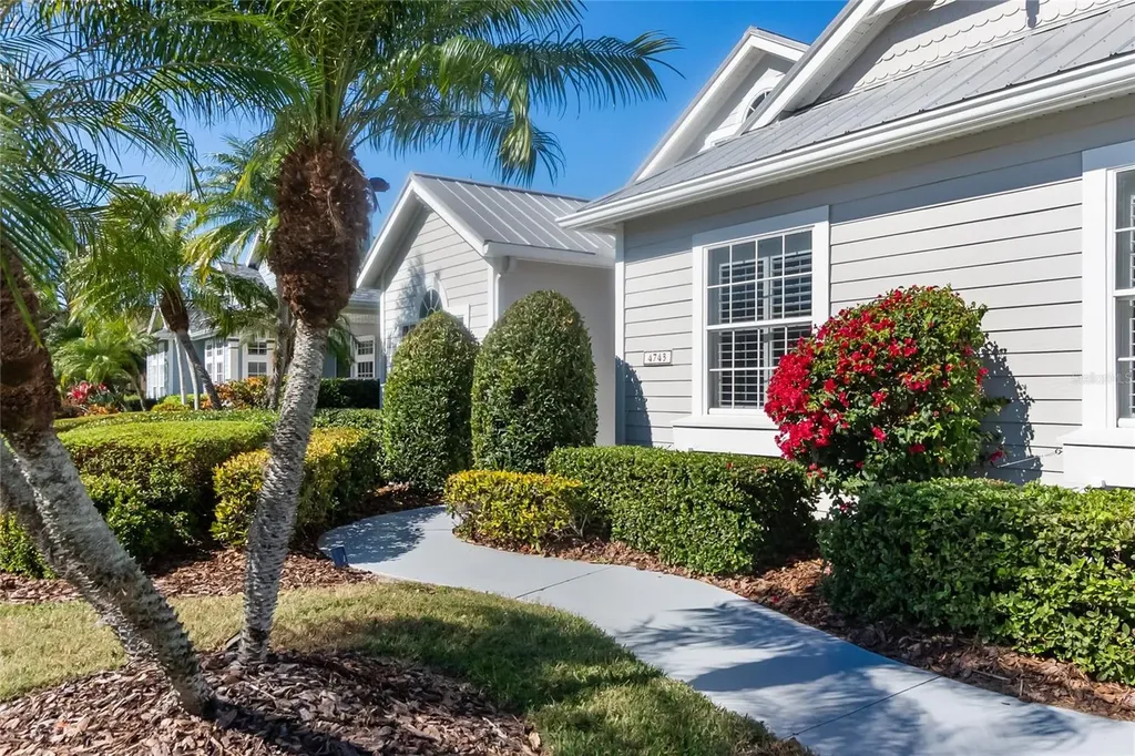 4743 Spinnaker Drive Bradenton FL 34208