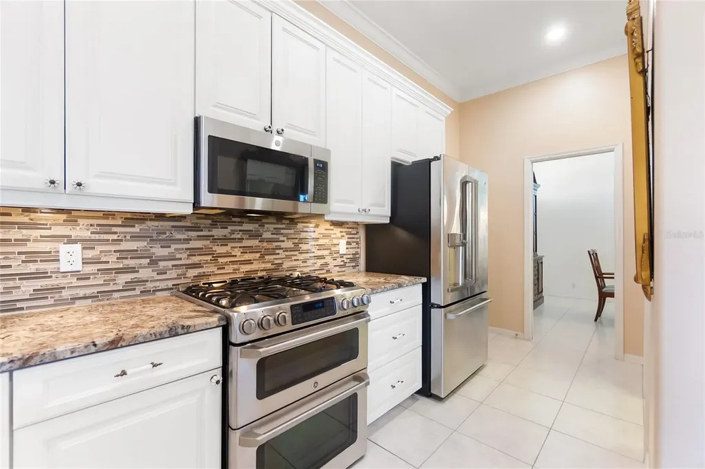4743 Spinnaker Drive Bradenton FL 34208