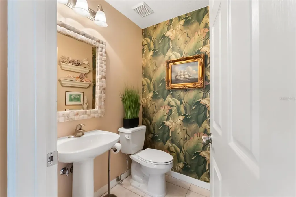 4743 Spinnaker Drive Bradenton FL 34208