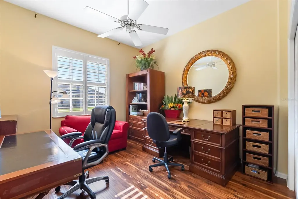 4743 Spinnaker Drive Bradenton FL 34208