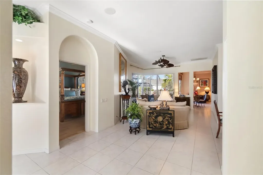 4743 Spinnaker Drive Bradenton FL 34208