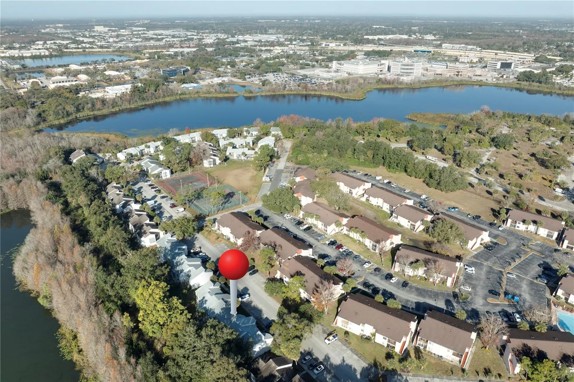 2512 Lemon Tree Lane Orlando FL 32839