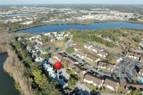 2512 Lemon Tree Lane Orlando FL 32839