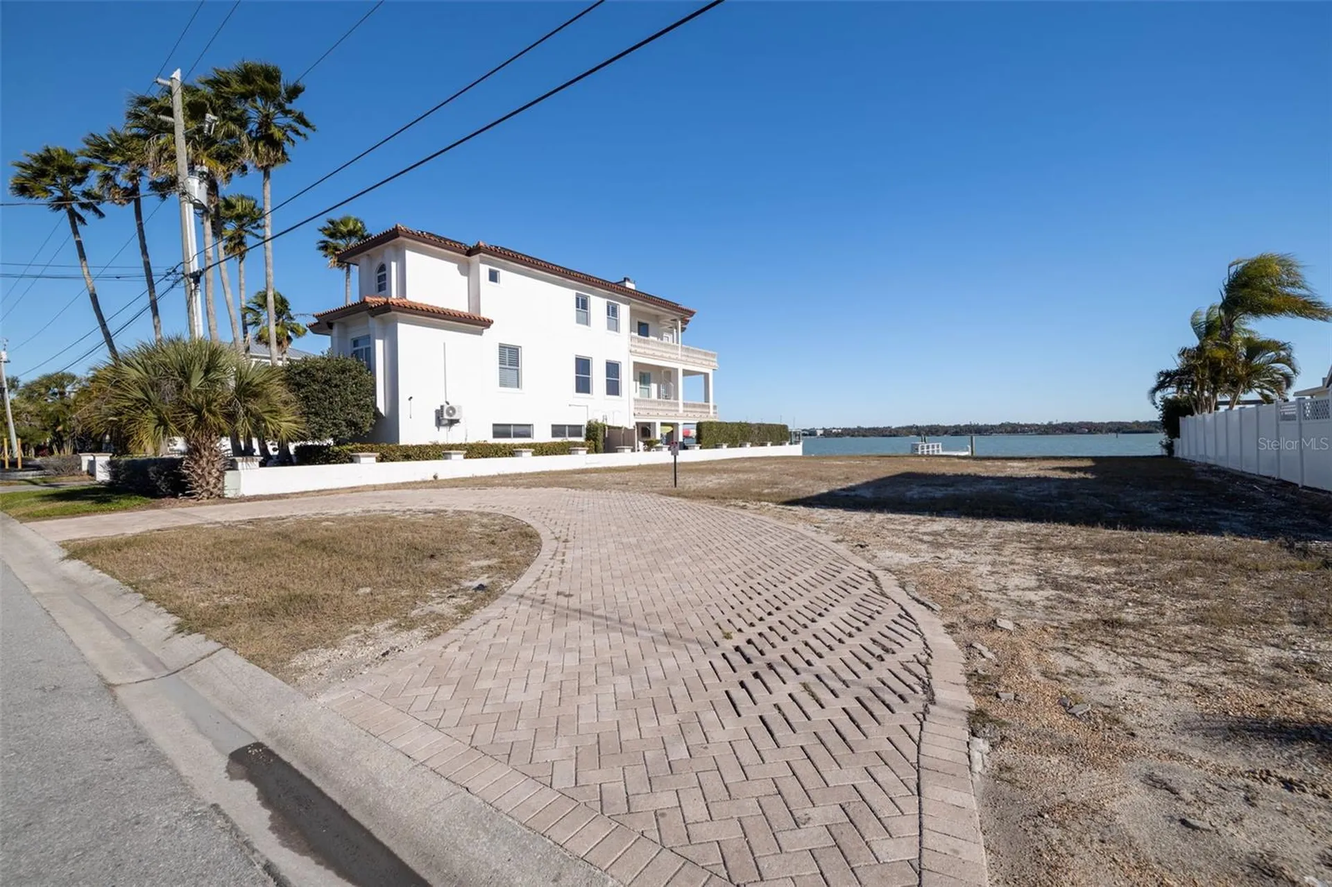 11285 9th Street E Treasure Island FL 33706