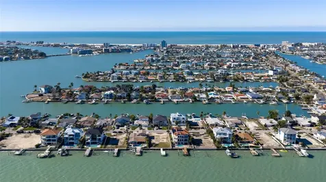 11285 9th Street E Treasure Island FL 33706
