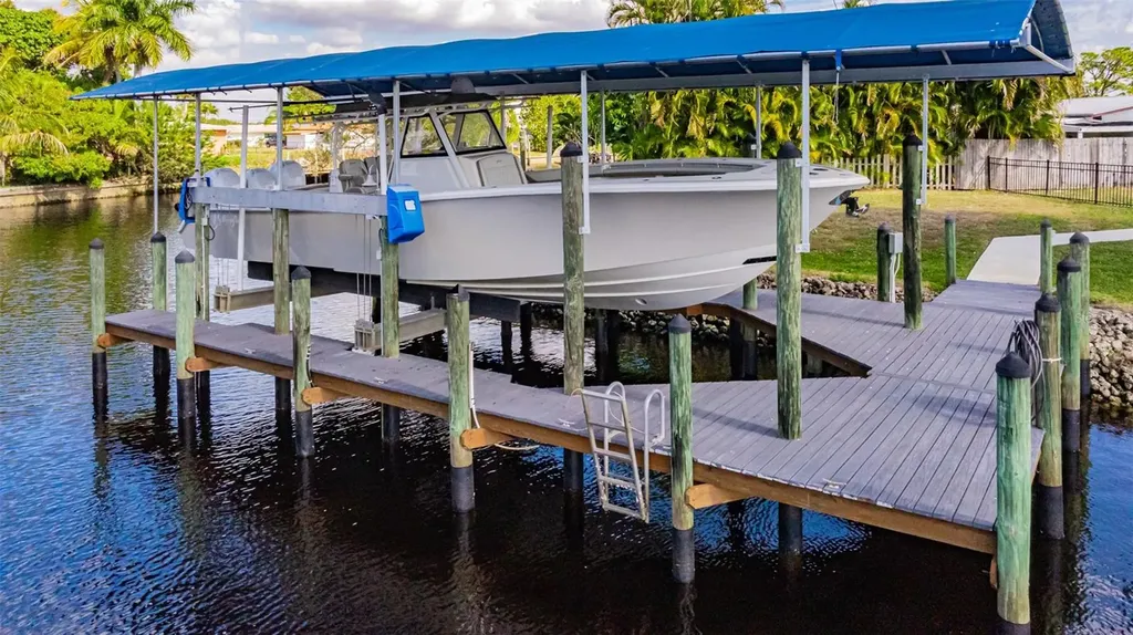 13856 Lazy Lane Fort Myers FL 33905